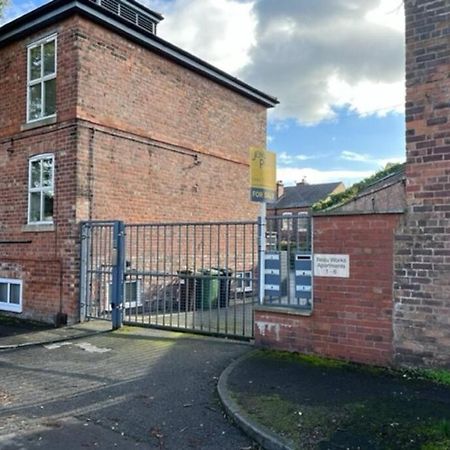Gorgeous 2 Bed Loft Style Apartment Manchester Exterior photo